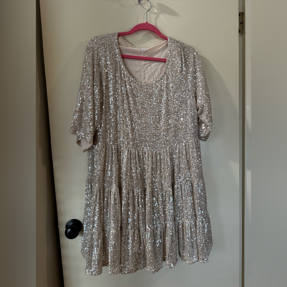 Gold Sparkling Sequin Party Cocktail Dress - Picture 3 of 6